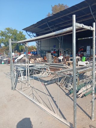 Andamios metálicos para construcción A D E V A