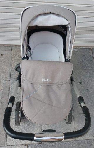 Cochecito bebé Silver Cross color gris