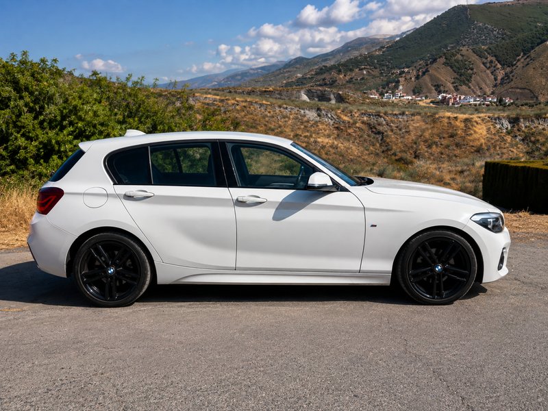 BMW Serie 1 2018, foto 4
