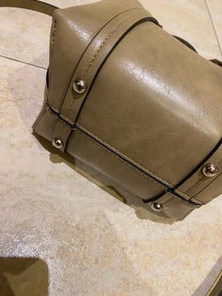 Bolso Parfois Beige Dorado