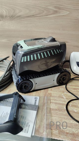 Robot limpiafondos automático Piscina hasta 9x4m