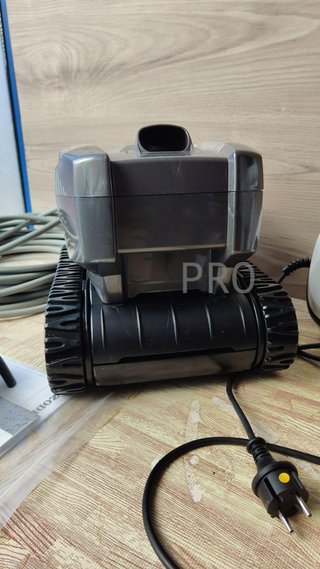 Robot limpiafondos automático Piscina hasta 9x4m
