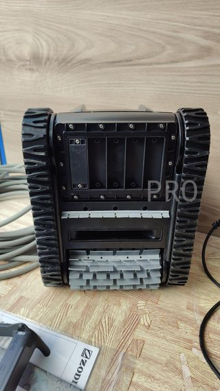 Robot limpiafondos automático Piscina hasta 9x4m
