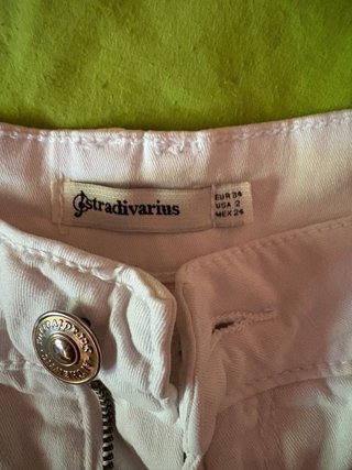 Pantalón corto blanco