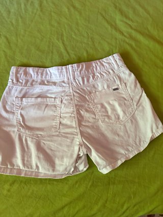 Pantalón corto blanco