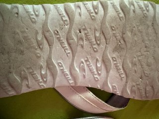 Chanclas Roxy Cuero Flores Rojas Blancas