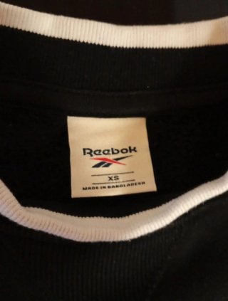 Conjunto Reebok chándal y riñonera