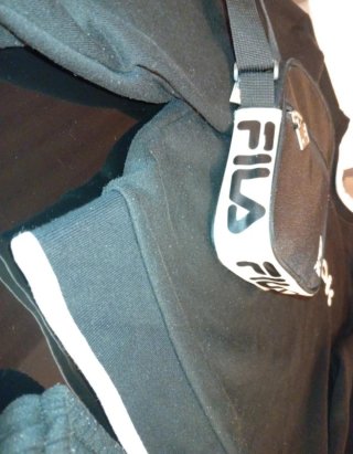 Conjunto Reebok chándal y riñonera