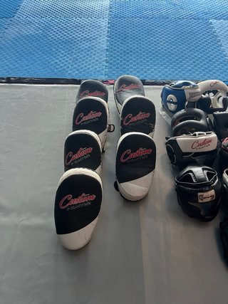 VENTA DE MATERIAL PROFESIONAL DE BOXEO / MMA / ART