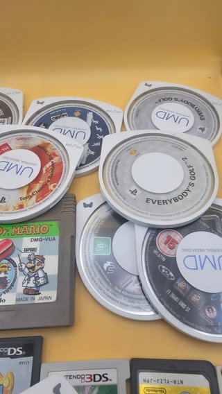 Lote Videojuegos Retro Game Boy, DS, PSP UMD