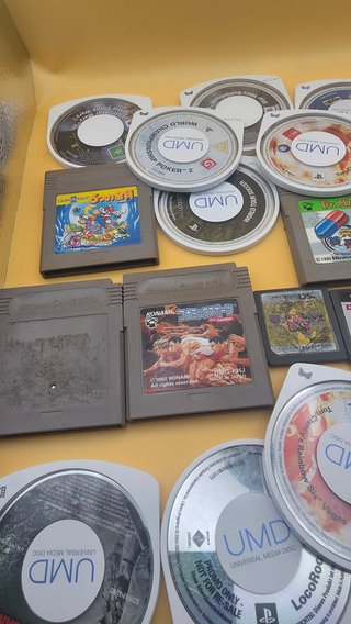 Lote Videojuegos Retro Game Boy, DS, PSP UMD