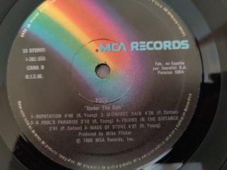 Poco - Under The Gun - Vinilo LP 1980