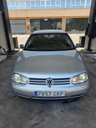 Volkswagen Golf 150cv Especial Edition