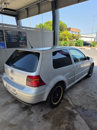 Volkswagen Golf 150cv Especial Edition
