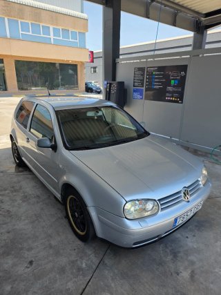 Volkswagen Golf 150cv Especial Edition