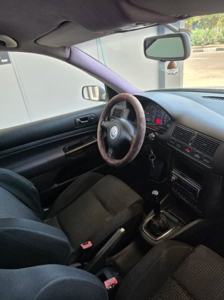 Volkswagen Golf 150cv Especial Edition