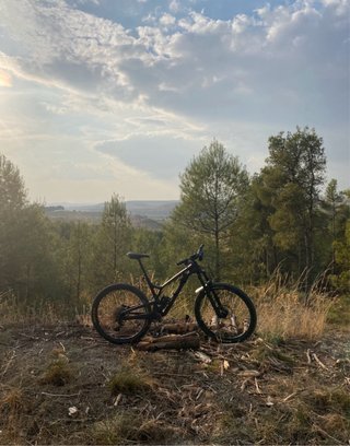 Bicicleta Evil carbono enduro y all mountain