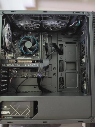 PC gamer,core i5 12400f,32gb ram,rtx 3060,SSD 2tb