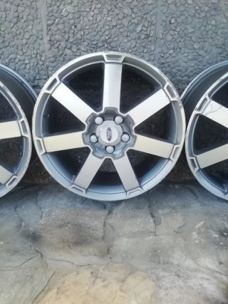 4 Llantas Ford 18 Pulgadas