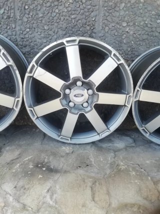 4 Llantas Ford 18 Pulgadas