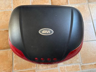 Baúl Cofre Givi 46L
