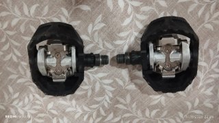 Pedales de anclaje para bicicleta