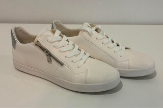 Geox D Blomiee Sneakers Blancas Talla 41