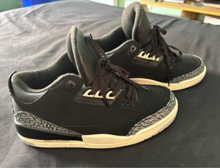 Zapatillas J Retro 3 / Talla 44 / Nuevas
