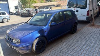 Volkswagen Golf 2003