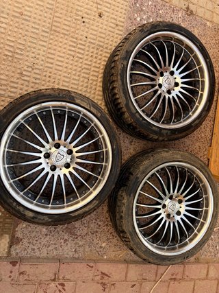 3 Llantas Vermilion Executive 18 con Neumáticos