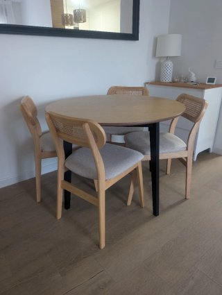 Mesa comedor Jegind Jysk madera