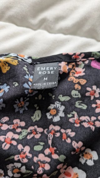 Lote 2 vestidos midi estampados