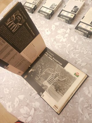 Album Grande Juve + 5 VHS La Grande Storia