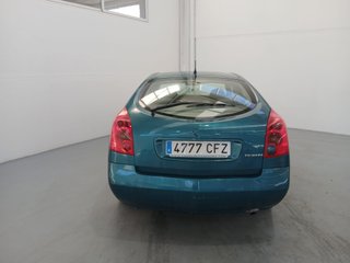 Nissan Primera 2003