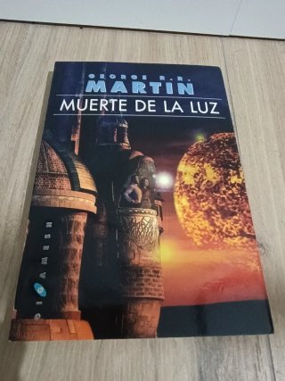 George RR Martín. Muerte de la luz