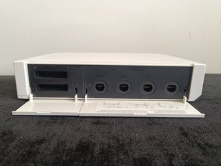 CONSOLA NINTENDO WII RVL-001 CON 2 MANDOS Y JUEGOS