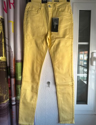 Pantalon vaquero Okeysi elasticos amarillo mujer