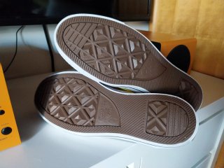 Converse Amarillas  Un 41