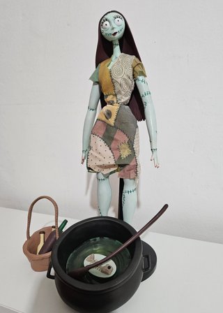 Figura Sally Pesadilla antes de Navidad 40cm