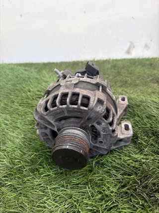 Alternador Volvo XC60 30659131