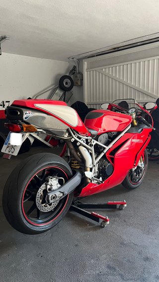 Ducati 999 Biposto 2004