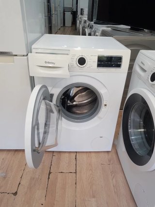 Nevera Samsung y Lavadora Balay