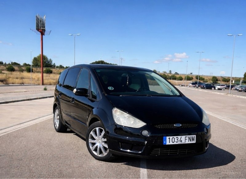 Ford S-MAX 2008 AVERIADA! - foto 1