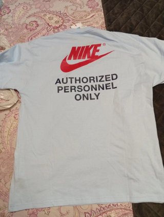 Camiseta Nike Authorized Personnel Only Talla M