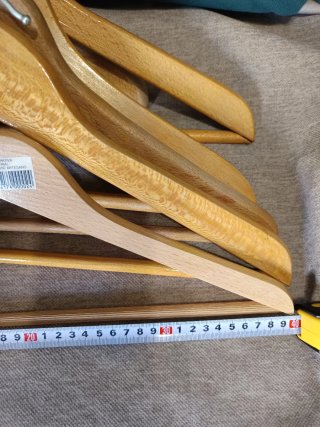 Lote 6 Perchas Madera y Metal