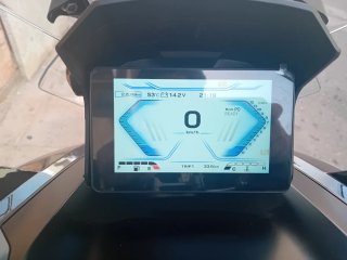QJ Motor ATR 125 Scooter Negro/Plata