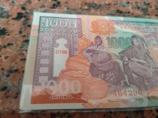 Banconota Somalia 1000 scellini 1996