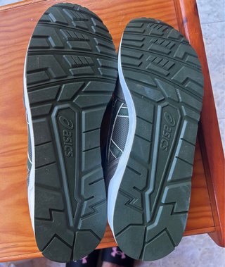 Zapatillas Asics Verde Talla 48 Nuevas