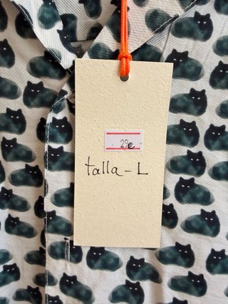 Camisa Estampada Gatos Talla L