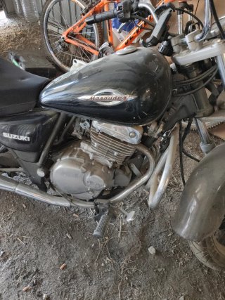 Suzuki Marauder 250cc Negra